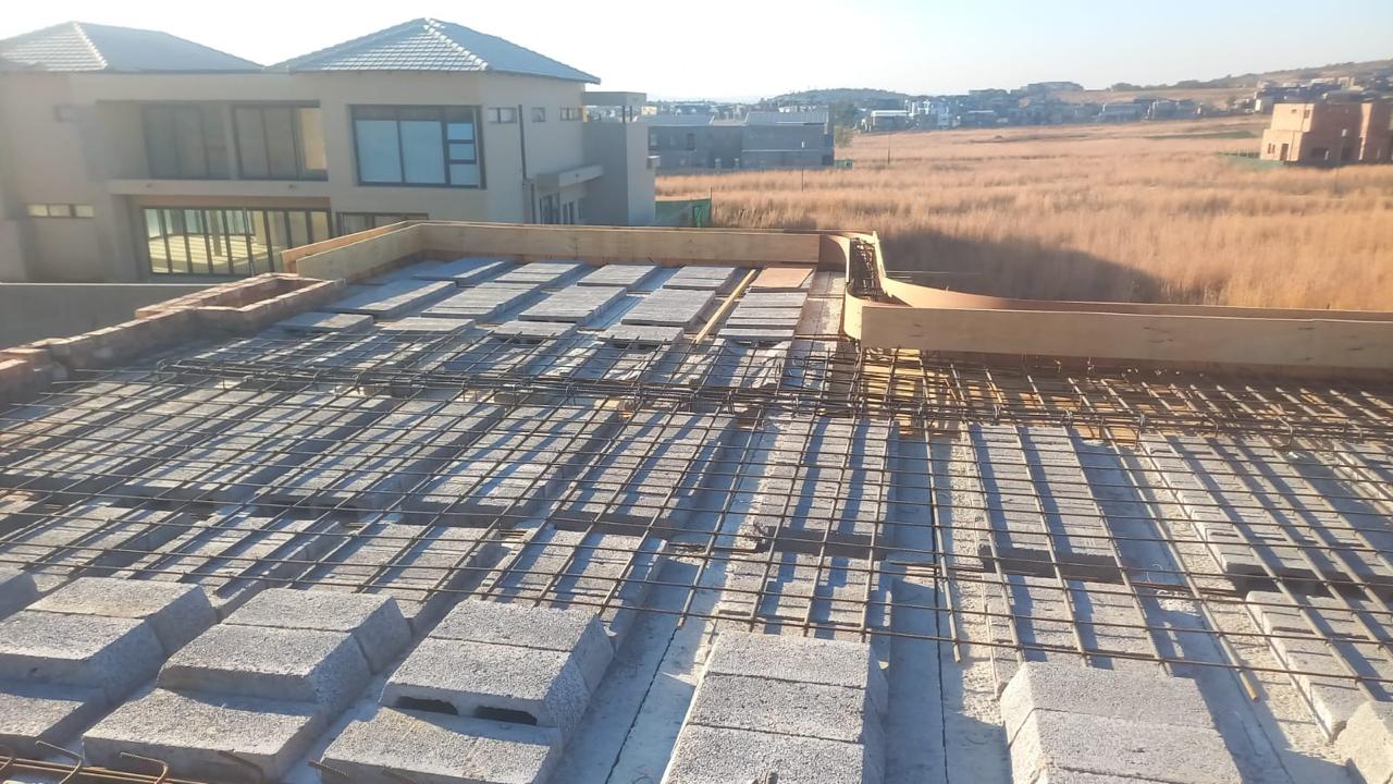Reinforced rib-and-block roof slab ready for concrete